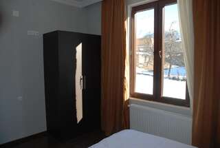 Отели типа «постель и завтрак» Monte Bianco Местиа Двухместный номер с 1 кроватью и собственной ванной комнатой-7